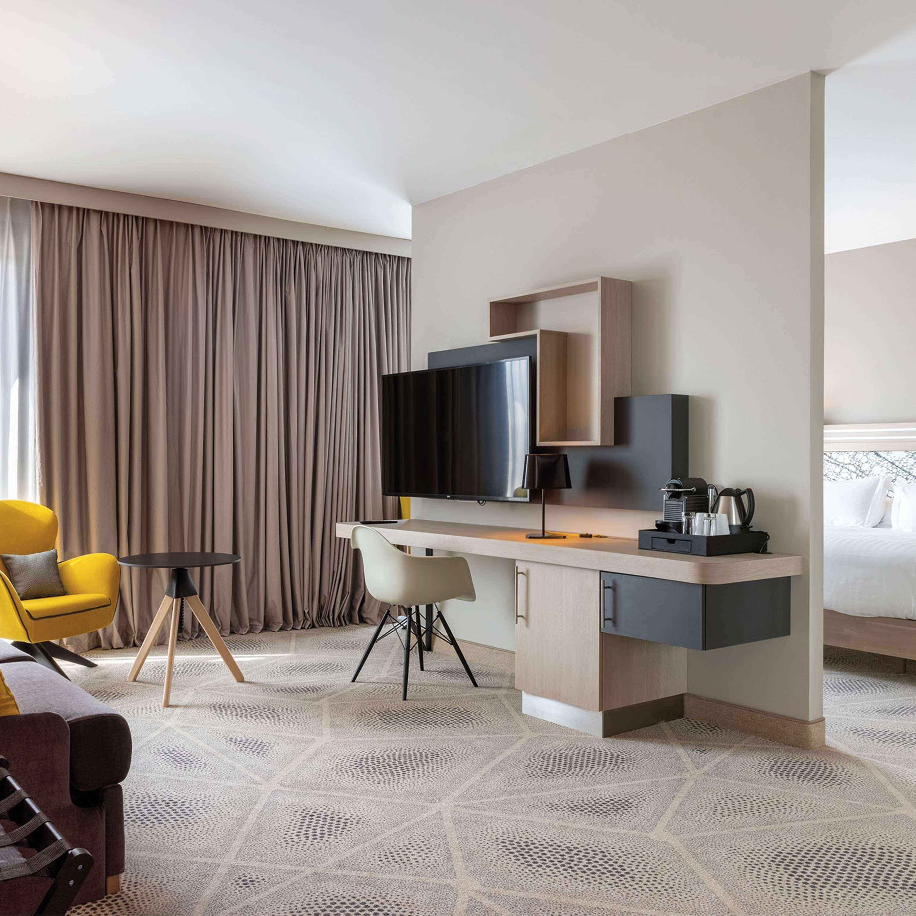 Hilton Garden Inn Tours Centre, France Екстер'єр фото
