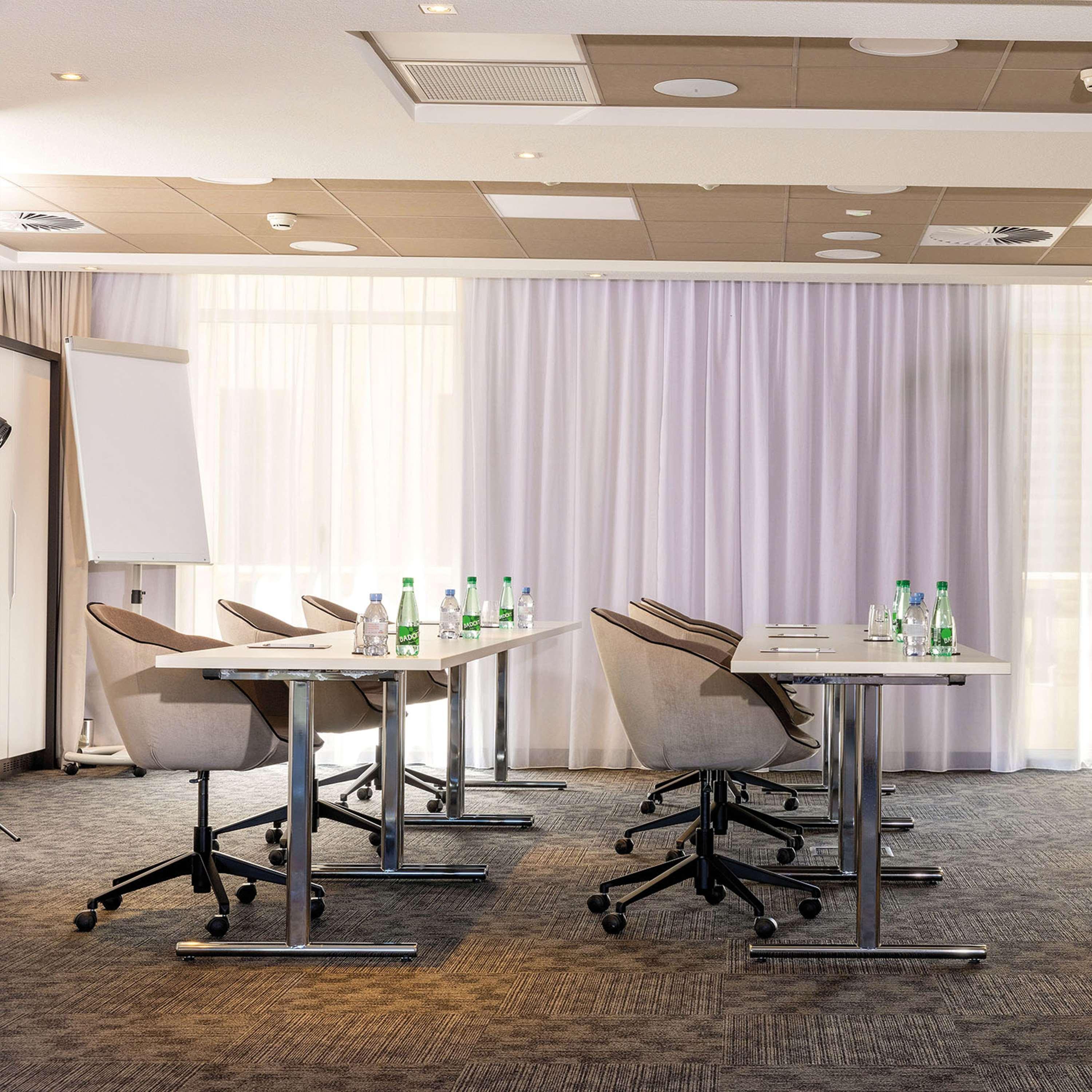 Hilton Garden Inn Tours Centre, France Екстер'єр фото